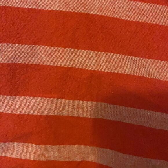 Pink shorts   - Picture 3 of 4